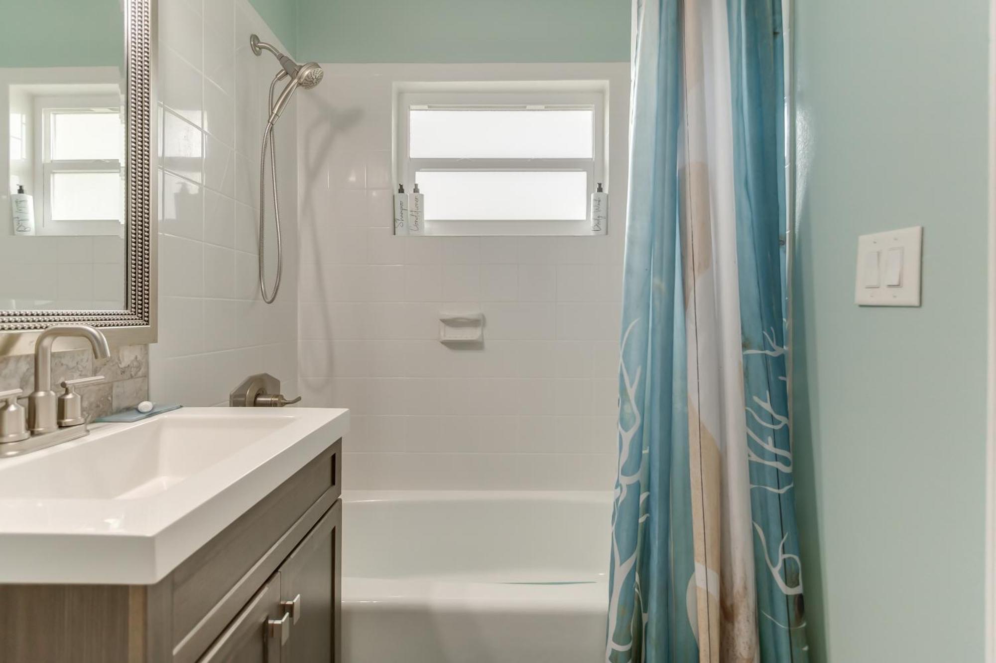Tranquility Seahorse Suite - Oceanfront Paradise! ملبورن بيتش المظهر الخارجي الصورة